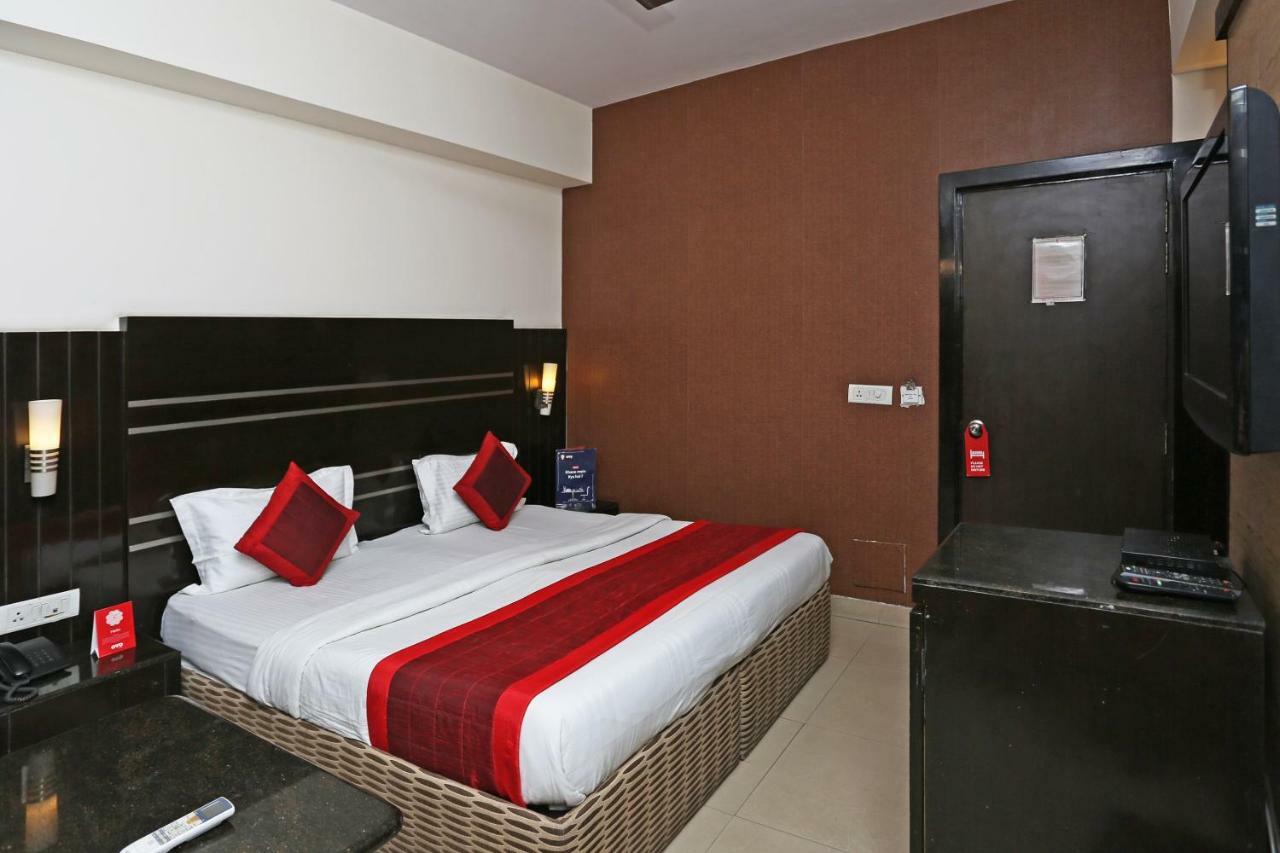 Oyo 13541 Otani Hotel Dillí Exteriér fotografie